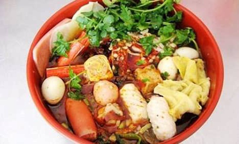 人间有味小吃店,这家藏在闹市中的小店,总是能带给人们不一样的惊喜与满足。